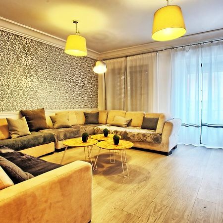 Sao Pedro 30 Guests Apartment Lisboa Eksteriør bilde