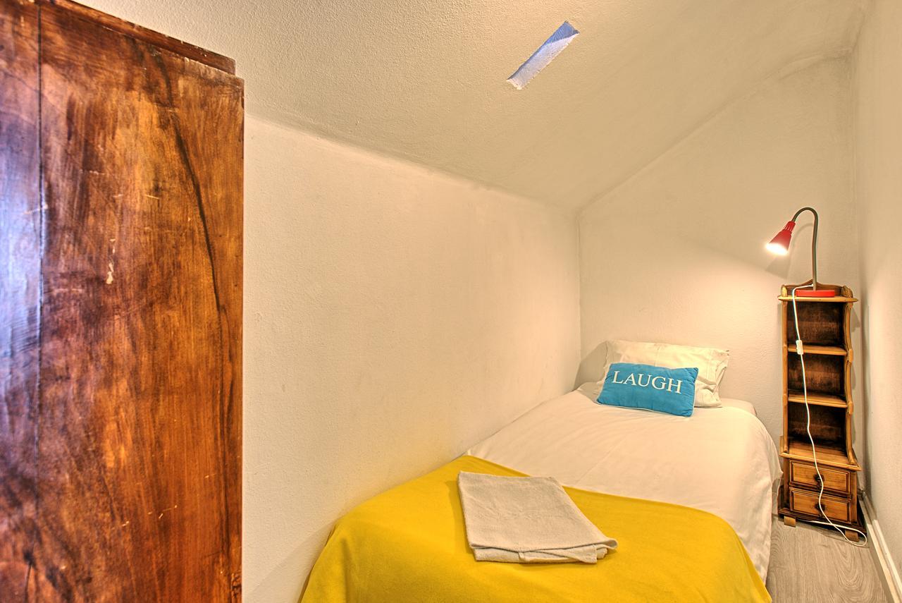 Sao Pedro 30 Guests Apartment Lisboa Eksteriør bilde