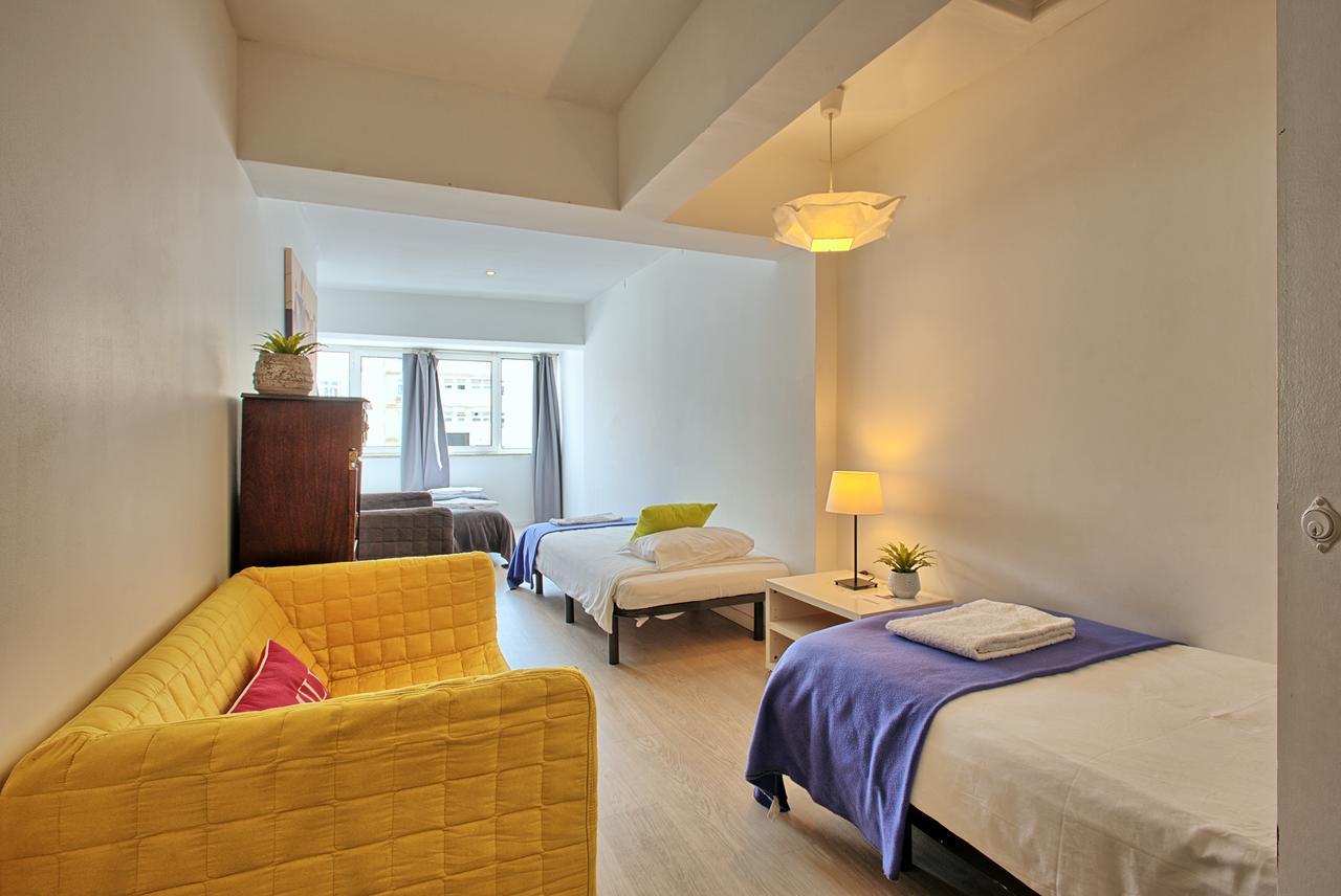 Sao Pedro 30 Guests Apartment Lisboa Eksteriør bilde