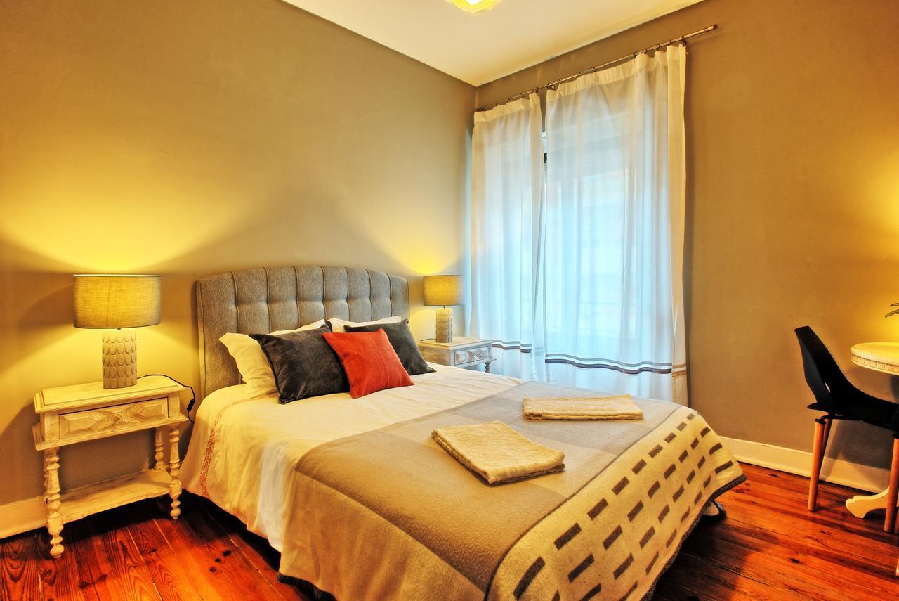 Sao Pedro 30 Guests Apartment Lisboa Eksteriør bilde